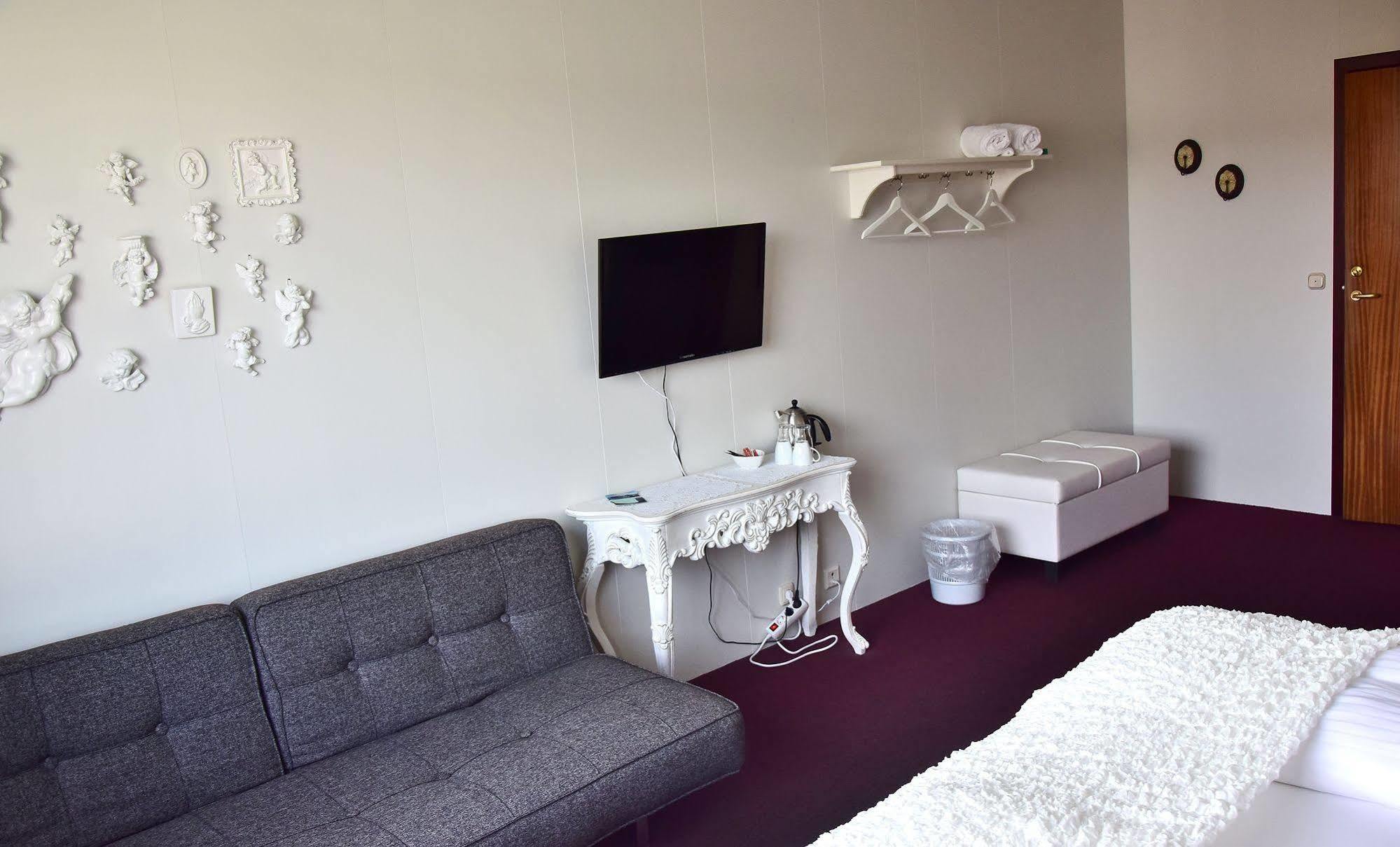 Guesthouse Hamar Vestmannaeyjar Exterior foto